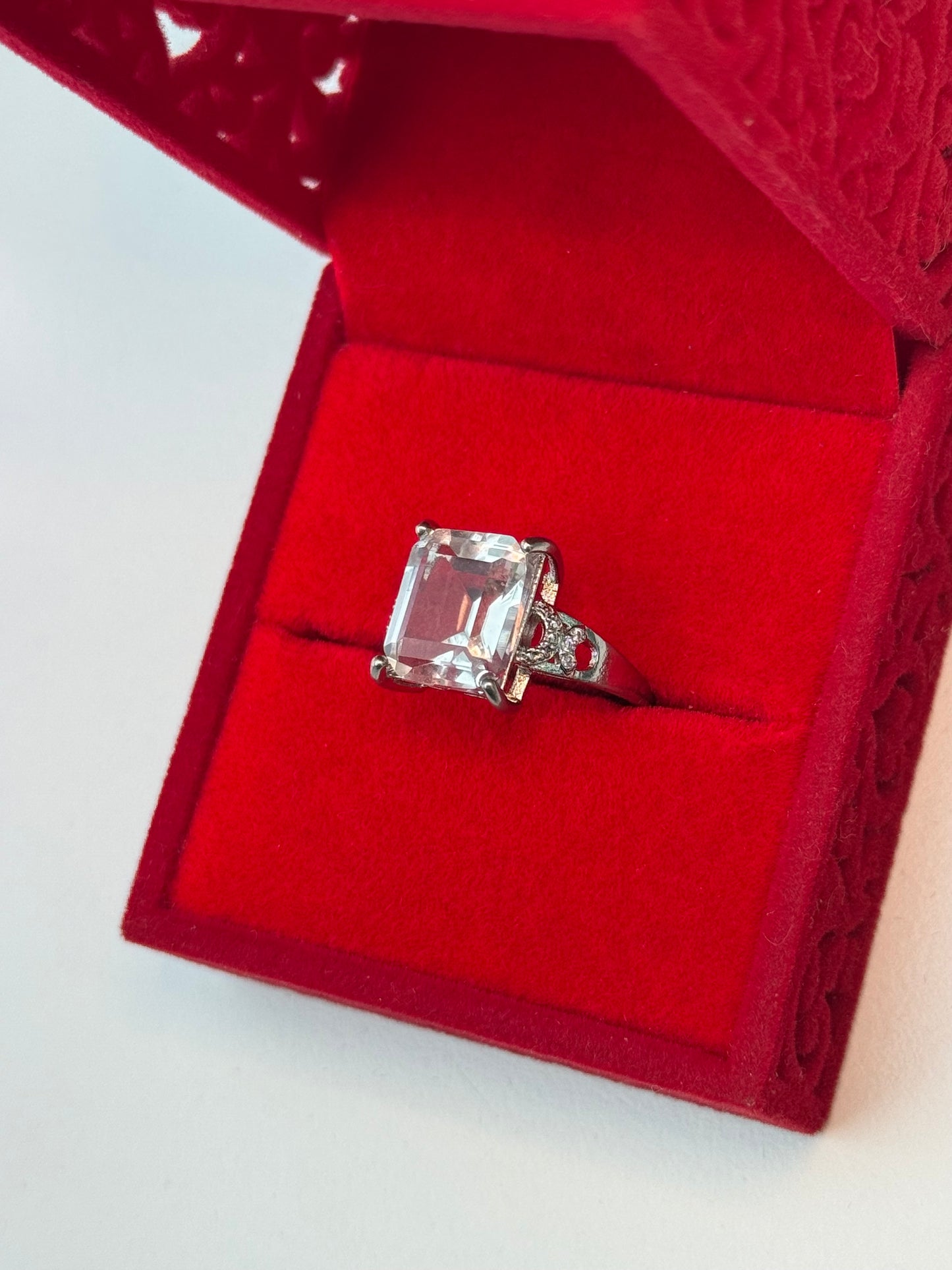 Square Quartz Crystal Ring ๐๐