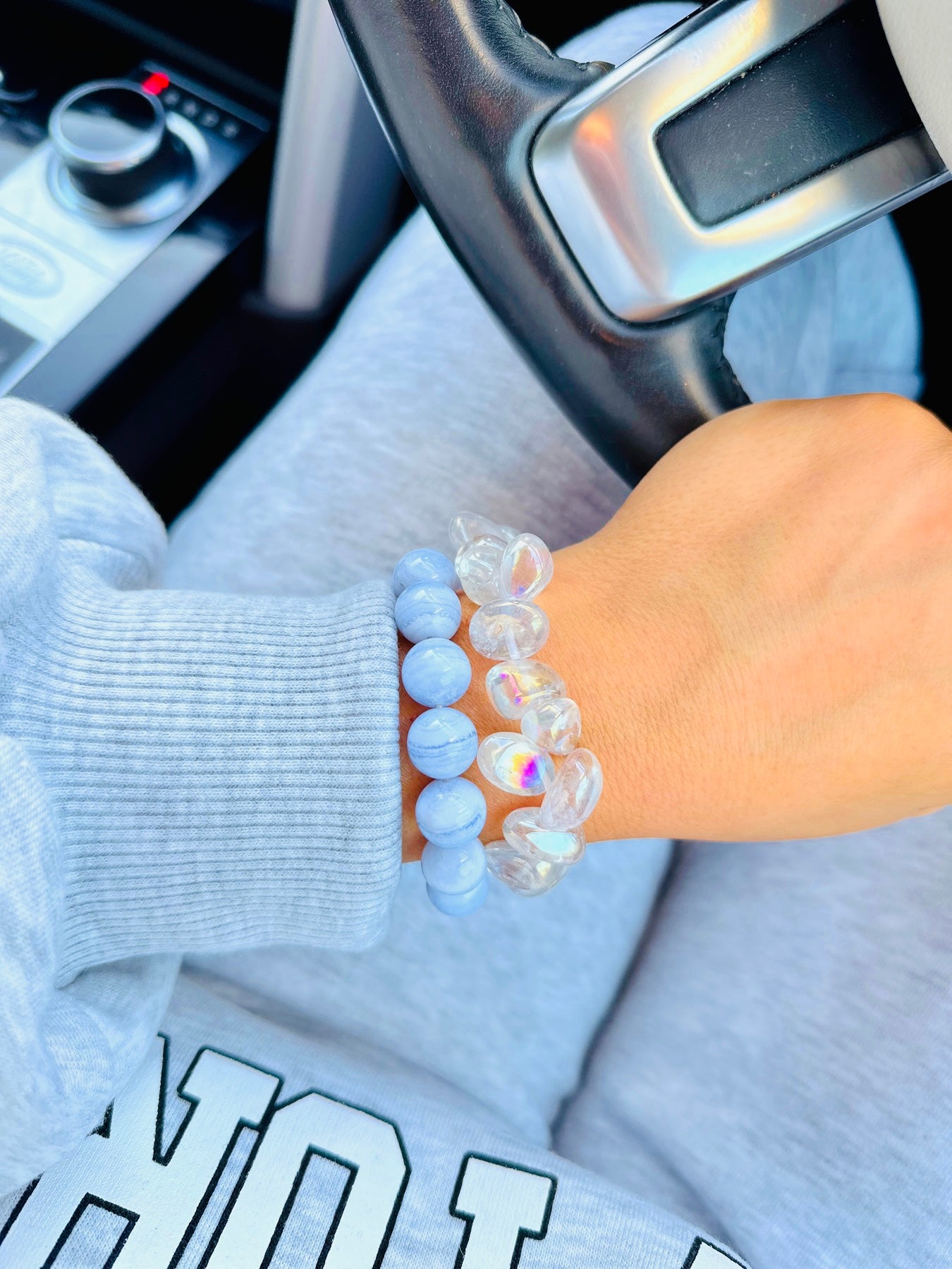 Angel Aura Chunky Bracelet ๐ผ๐ผ๐ฟ๐
