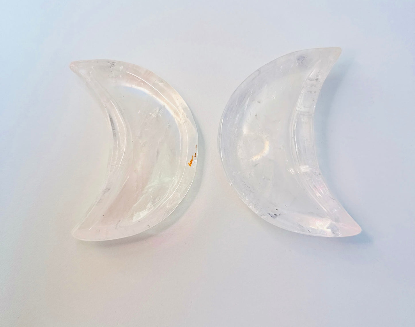 Quartz Crescent Moon Dish ๐๐