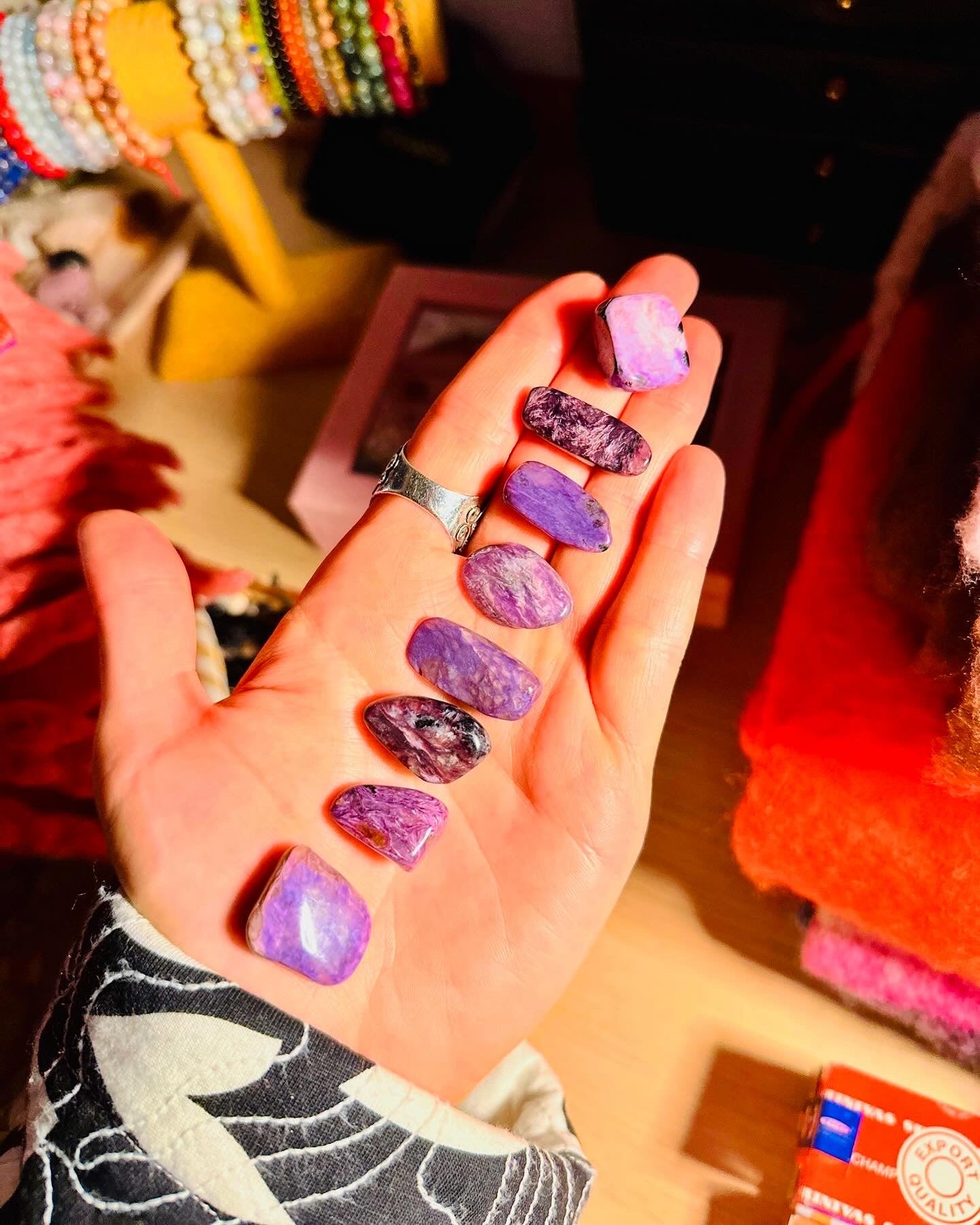 Charoite Crystals ๐ฎ๐๐