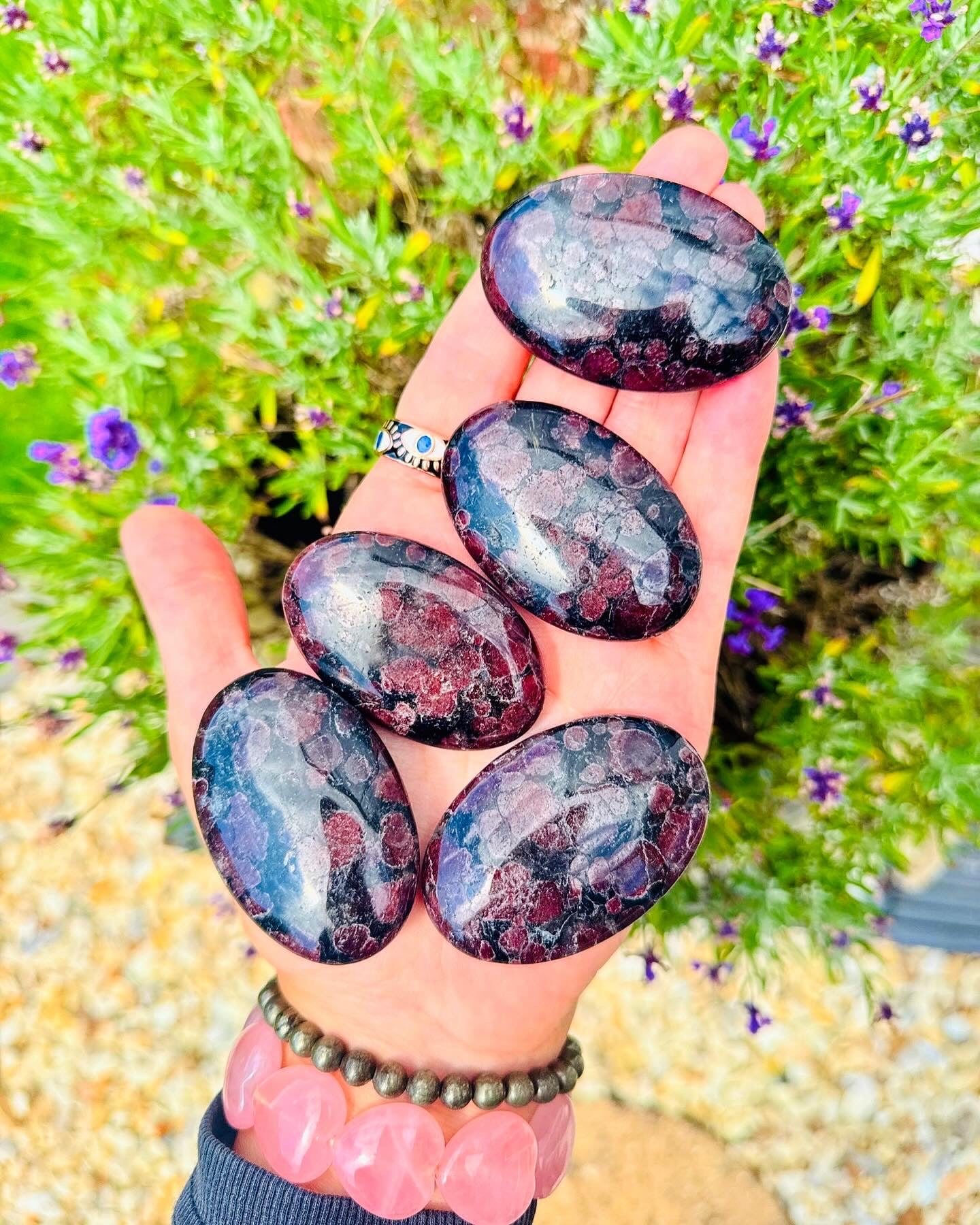 Garnet Palm Stone Crystals