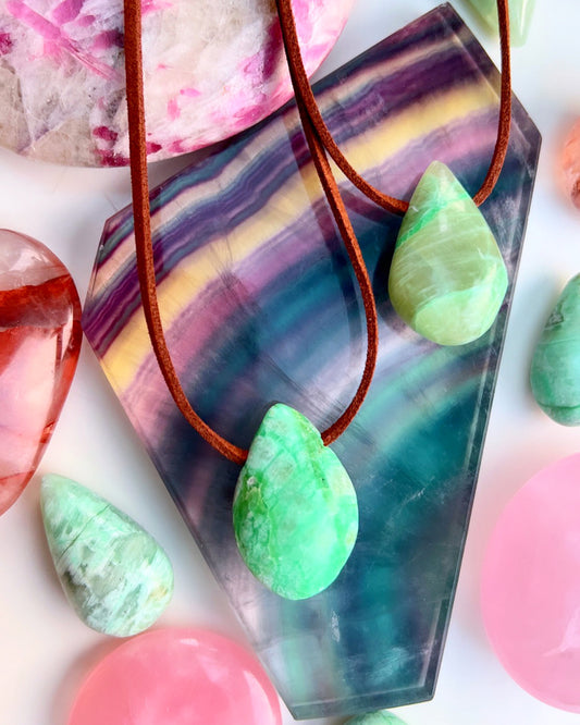 Green Moonstone Boho Pendants with vegan suede ๐๐๐