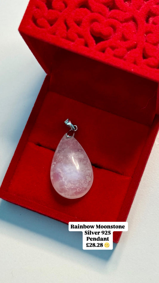 Rainbow Moonstone Pendant ~ 925 Sterling Silver 🌝🌙🌚