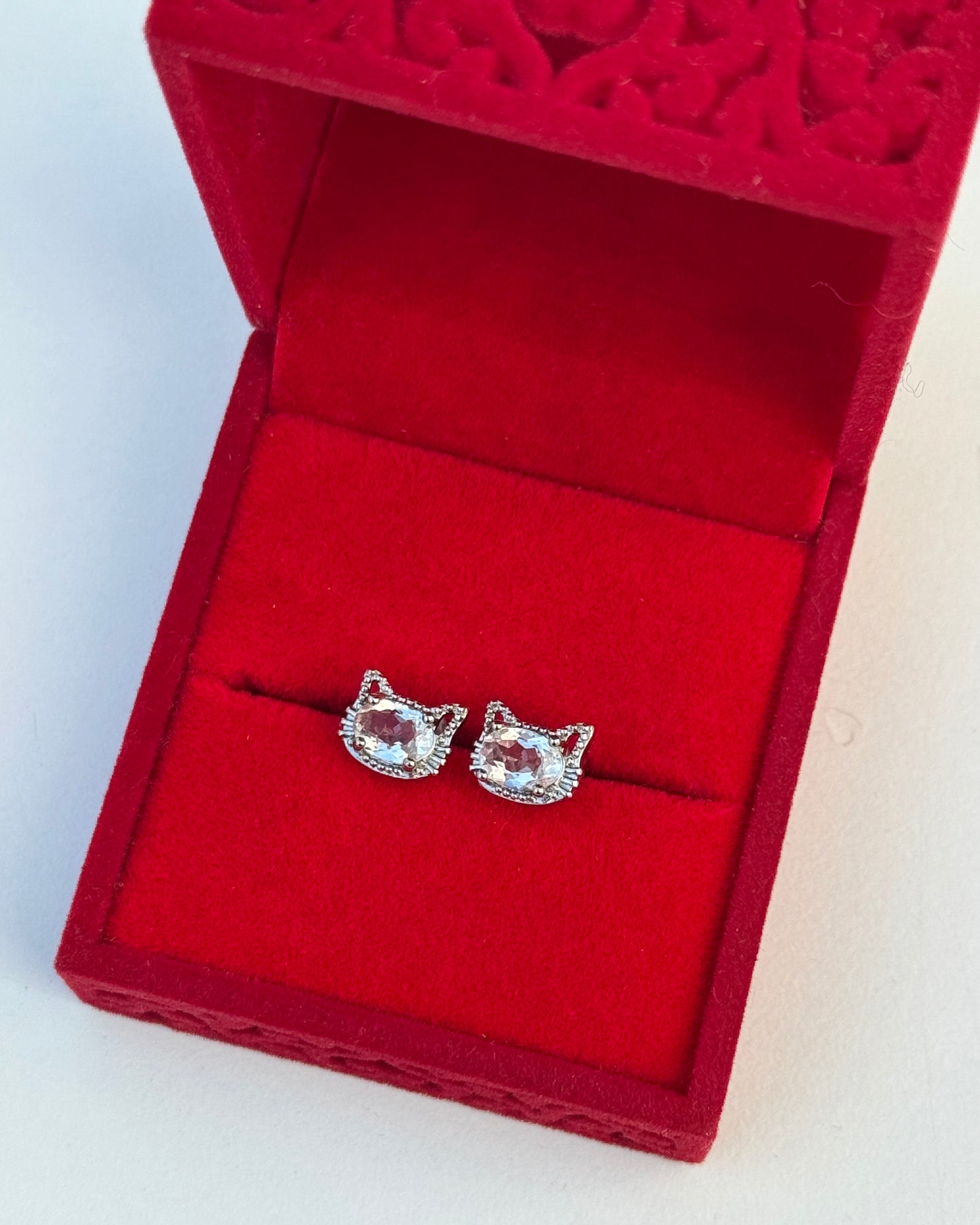 Faceted Quartz Cat Studs ~ Silver 925 💎😻