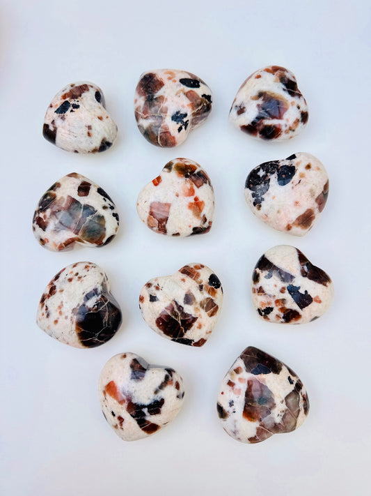 Polarity Moonstone Hearts 🤍🤎🌙